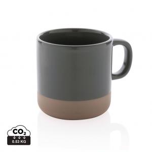 Glazed ceramic mug 360ml.