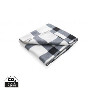 Soft plaid fleece blanket